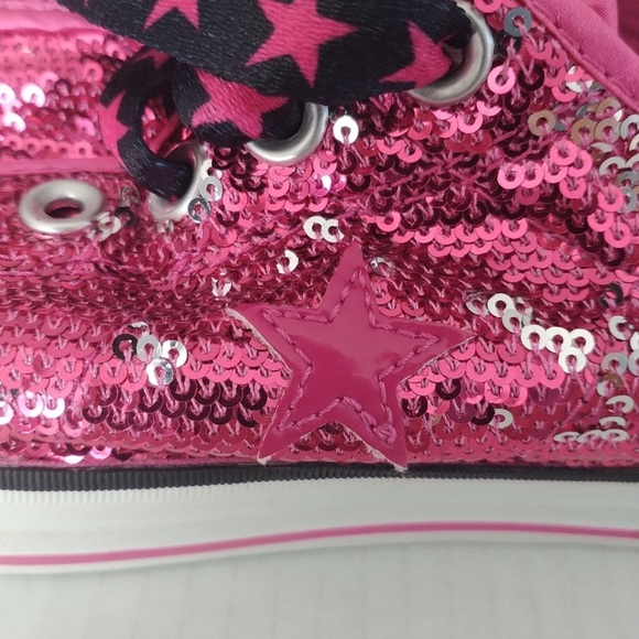 Converse One Star Pink Sequins Sneakers - Picture 5 of 11